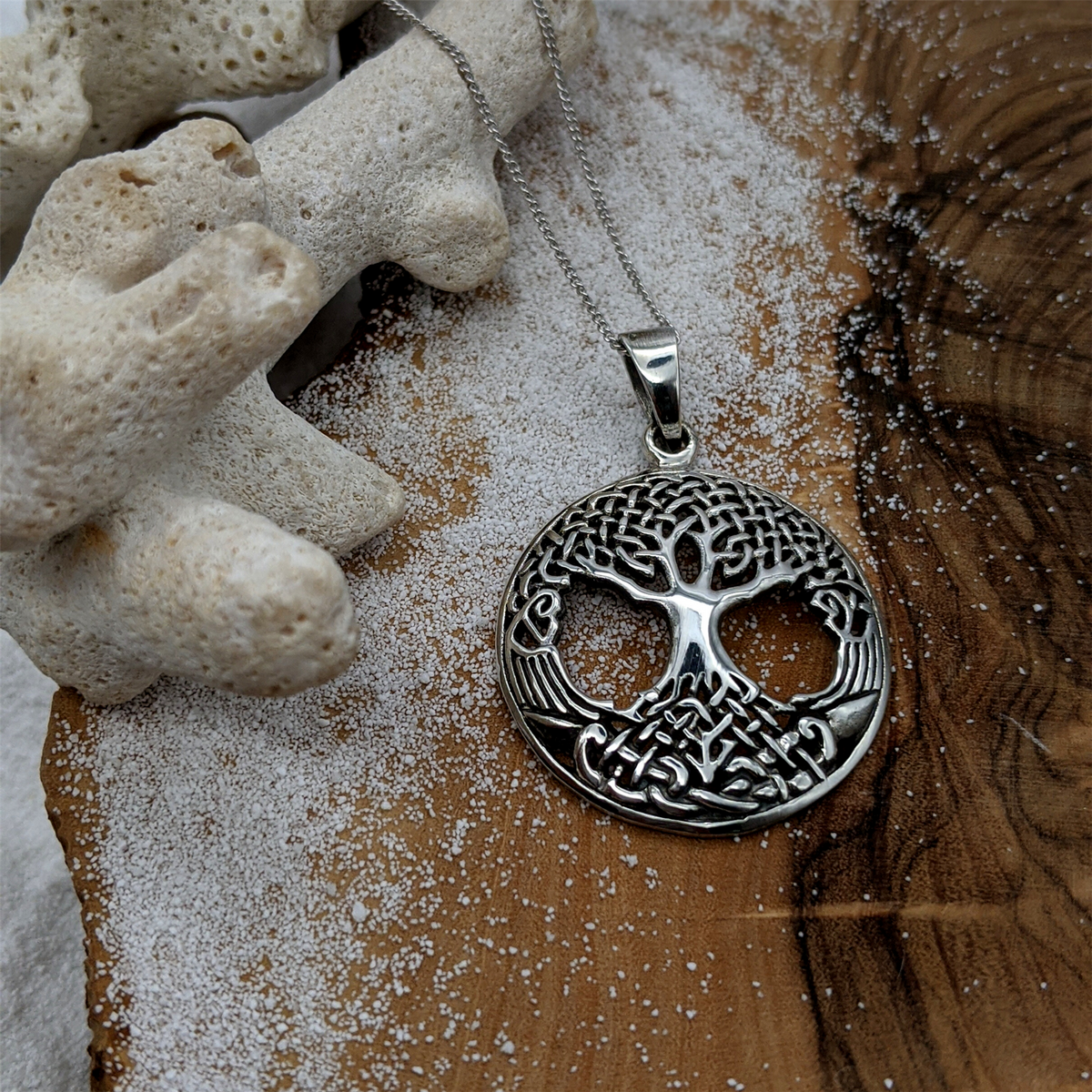 Sterling Silver Round Tree of Life Pendant Necklace | Celtic Jewellery ...