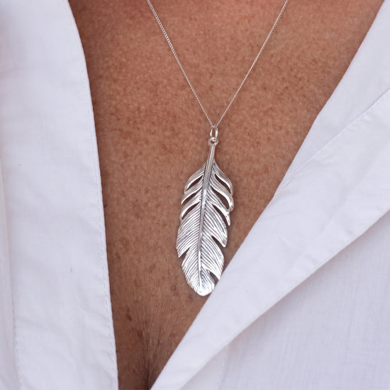 Sterling Silver Large Feather Pendant Necklace - Textured Leaf