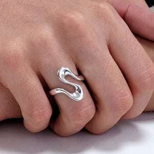 
                  
                    Sterling Silver Wavy Ring – Abstract Wave Design
                  
                