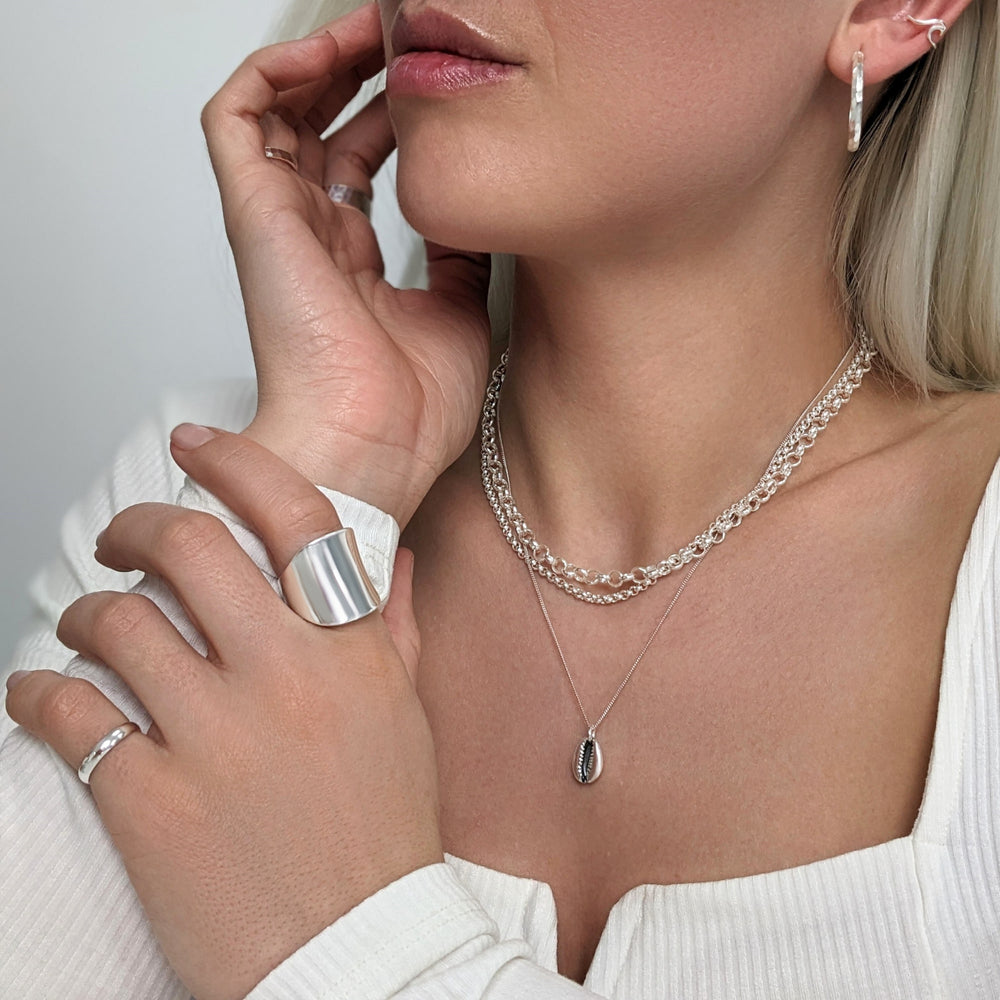 
                  
                    Sterling Silver Thick Rolo Chain Short Choker Necklace
                  
                