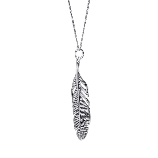 
                    
                      Close-up of textured feather pendant — 46mm leaf-like statement piece in 925 silver
                    
                  