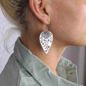 
                  
                    Karen Hill Tribe Silver Flower Engraved Leaf Dangle Earrings
                  
                