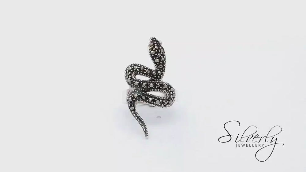 
                  
                    Load and play video in Gallery viewer, Sterling Silver Marcasite Vintage Style Statement Snake Serpent Ring
                  
                