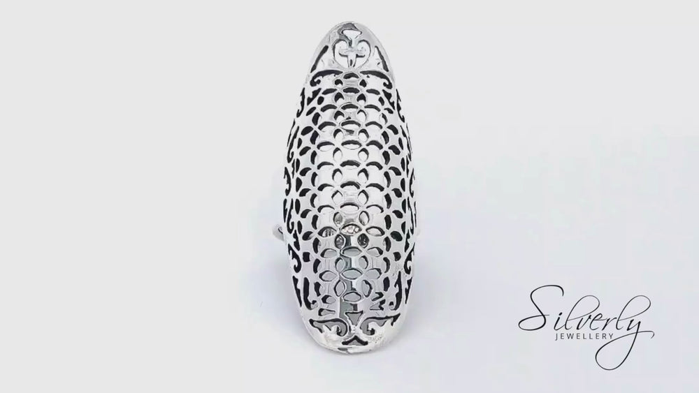 
                  
                    Load and play video in Gallery viewer, Sterling Silver Long Wide Half-Finger Filigree Armour Ring
                  
                