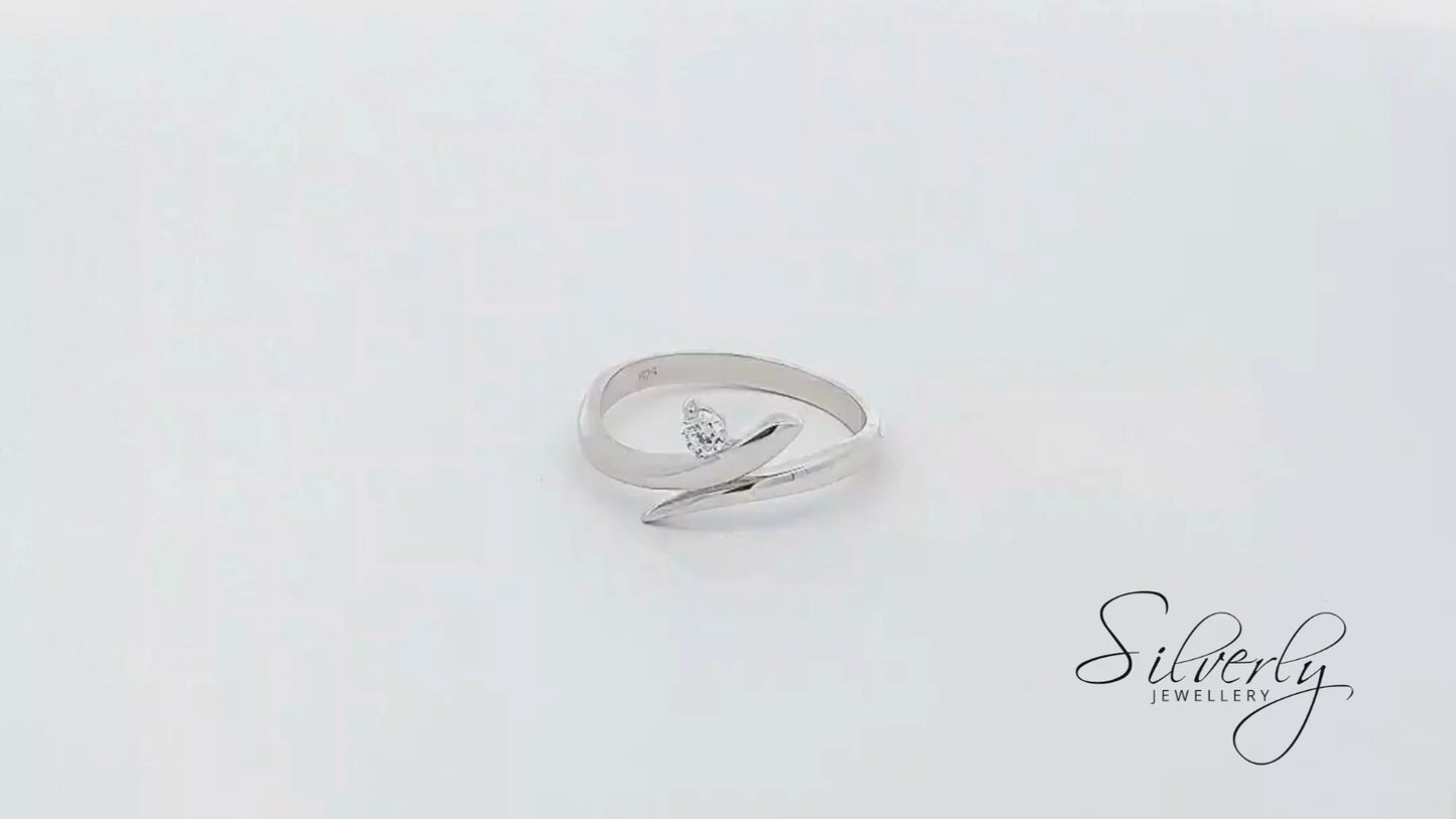 Sterling Silver Cubic Zirconia Classic Overlapping Ribbon Bypass Ring