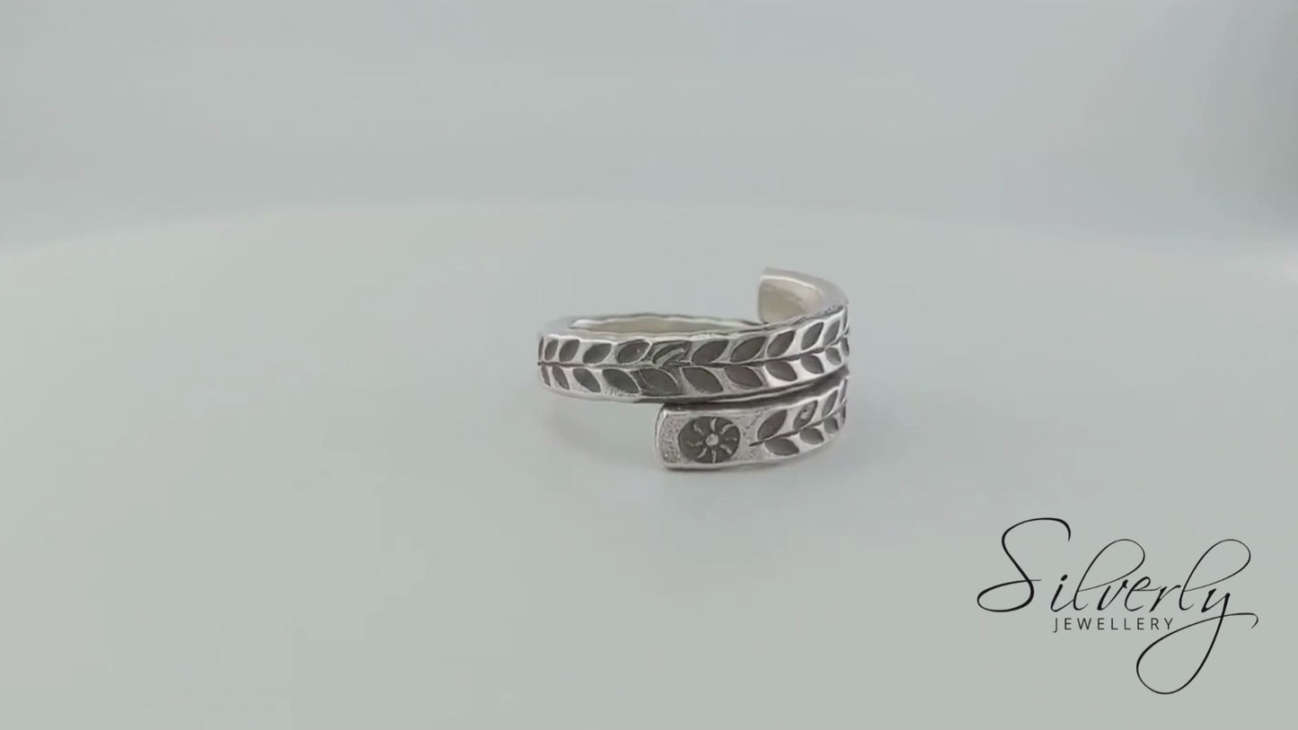 Karen Hill Tribe Silver Ring Overlapping Engraved Leaf Sun Motif