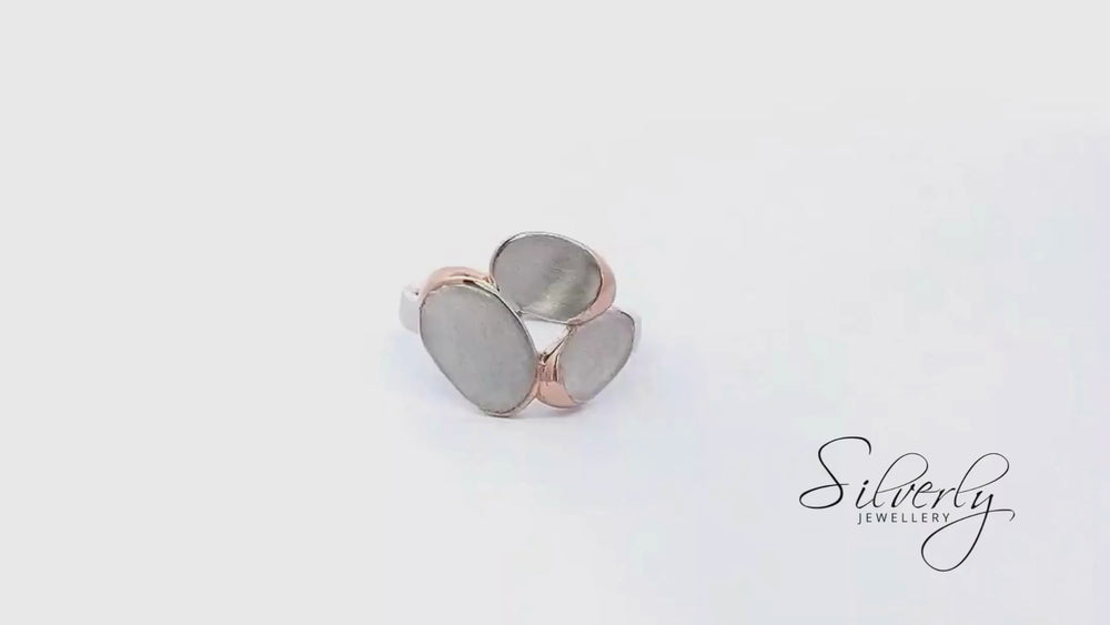 
                  
                    Load and play video in Gallery viewer, 14K Rose Gold Plated Sterling Silver Brushed Modern Oval Pebble Ring
                  
                