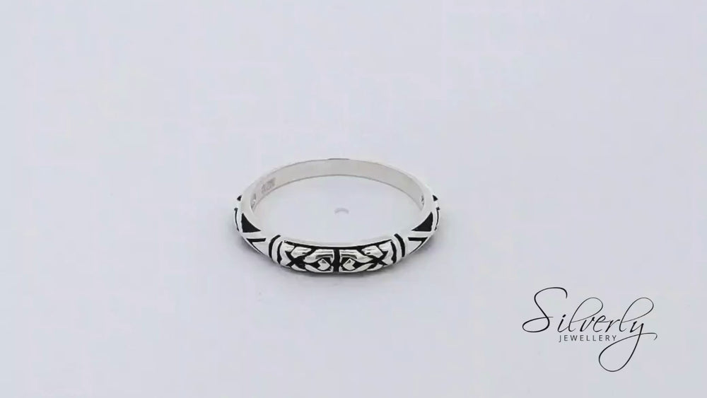 
                  
                    Load and play video in Gallery viewer, Sterling Silver Oxidised Pattern Stackable Band Ring Boho Jewellery
                  
                