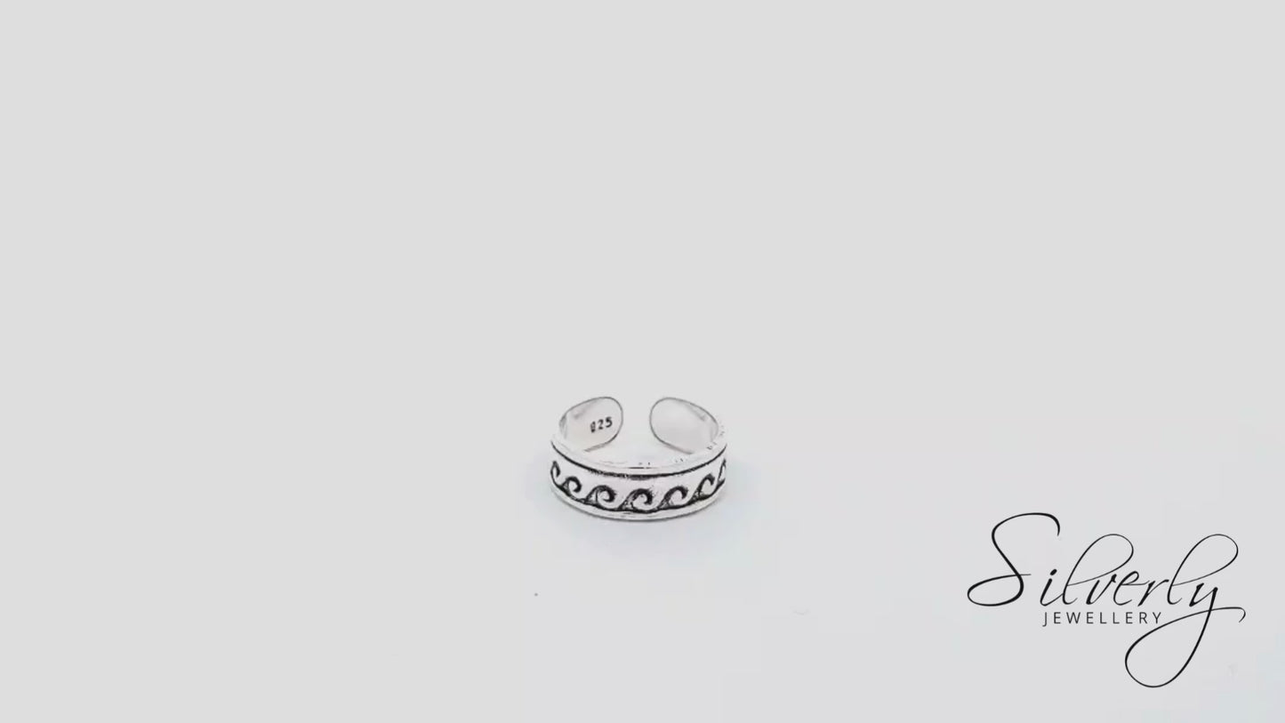 
                  
                    Load and play video in Gallery viewer, Sterling Silver 90s Ocean Wave Adjustable Midi Finger Pinky Toe Ring
                  
                