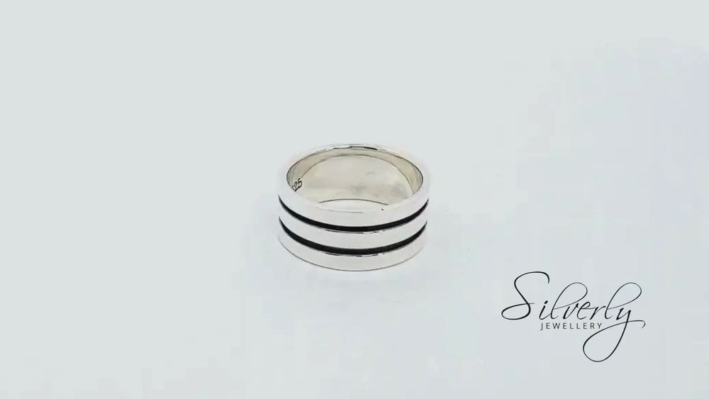 
                  
                    Load and play video in Gallery viewer, Sterling Silver Flat Court Band Classic Double Groove Black Line Ring
                  
                