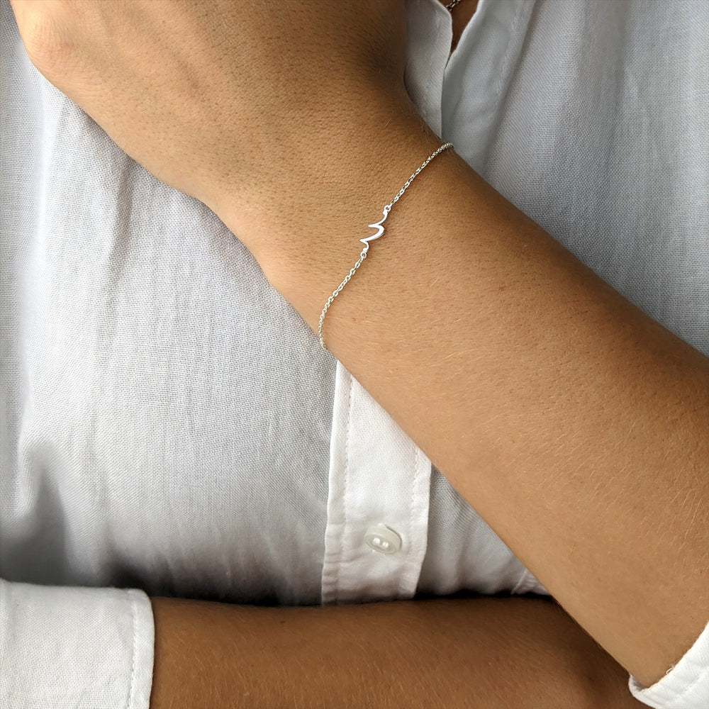 
                  
                    Sterling Silver Thin Heartbeat Cable Chain Bracelet Minimalist Design
                  
                