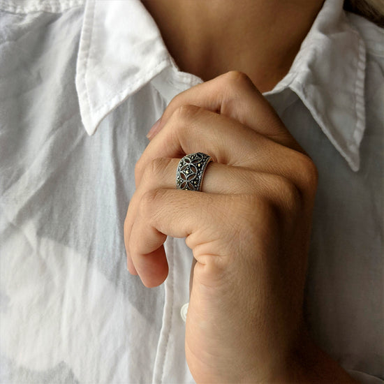 Sterling Silver Marcasite Wide Art Deco Circle Diamond Pattern Ring