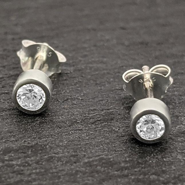 Sterling Silver 4 mm Small Round Clear Cubic Zirconia Stud Earrings