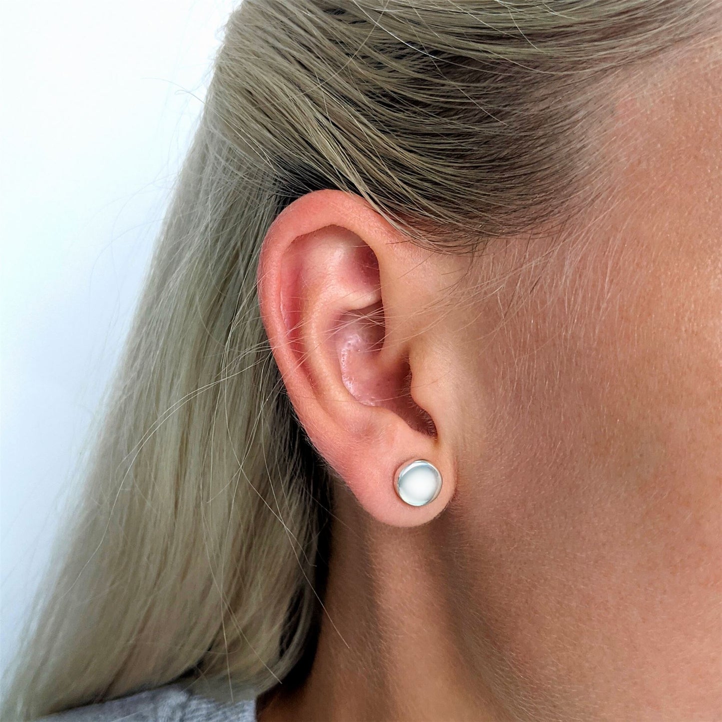 
                  
                    Sterling Silver Simple Flat Round Stud Earrings Circle Studs
                  
                