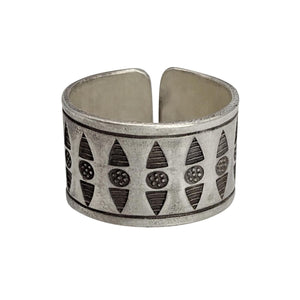 
                  
                    Hill Tribe Silver Wide Band Flower Tribal Pattern Adjustable Ring
                  
                