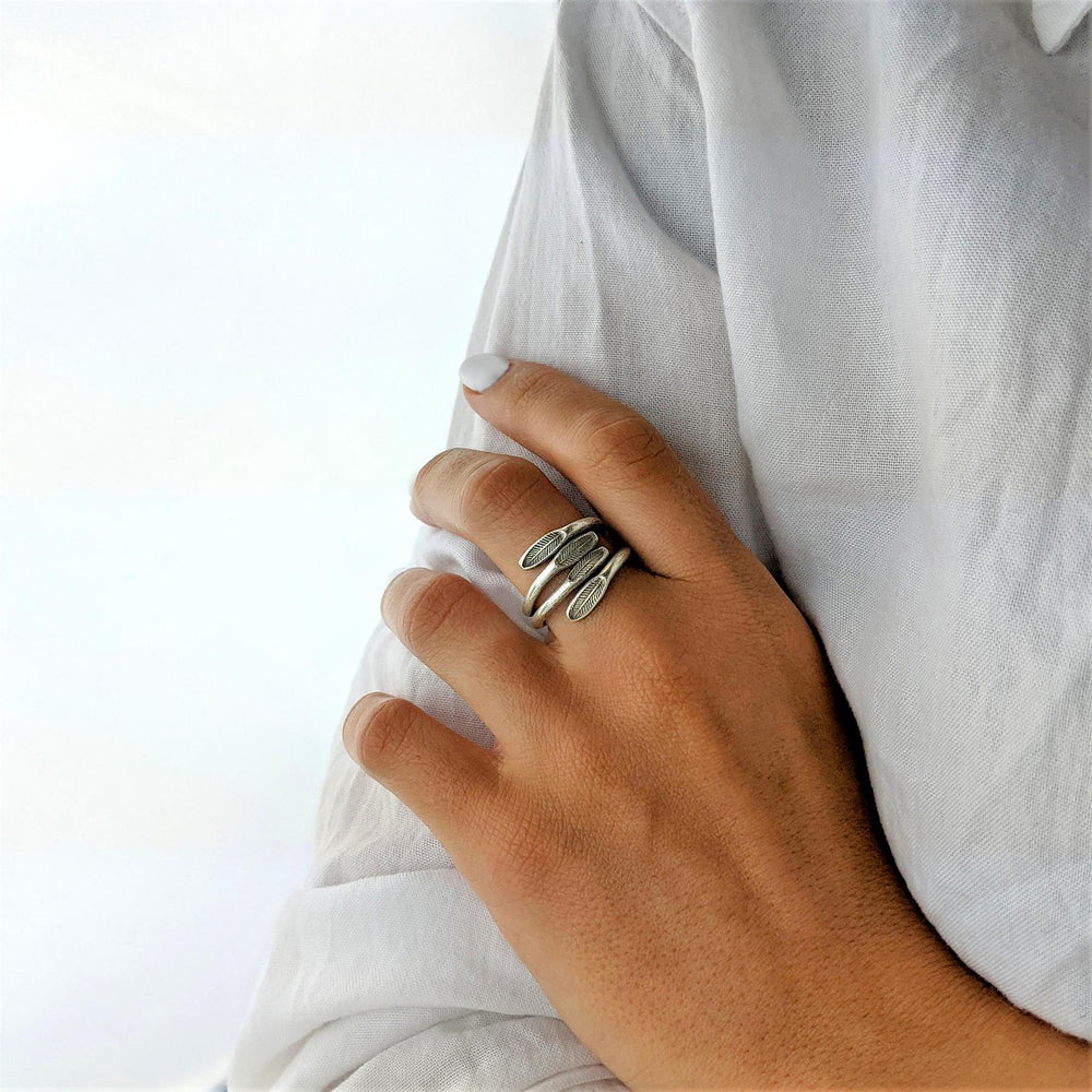 
                  
                    Karen Hill Tribe Silver Multilayer Wraparound Feather Leaf Ring
                  
                