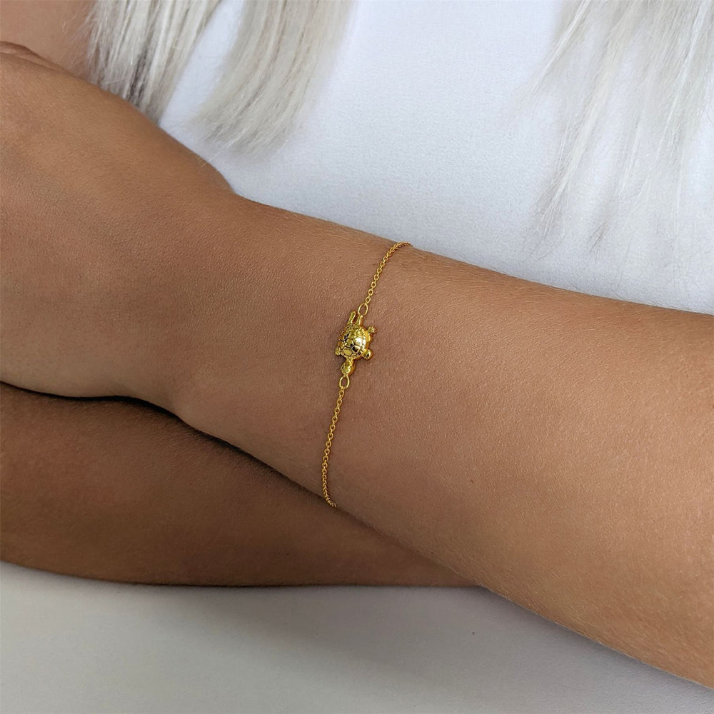 Bracelet hot sale simple gold