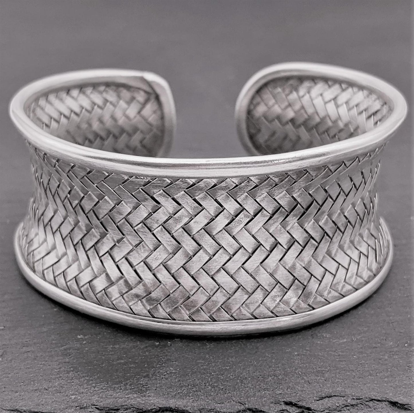 999 pure silver Karen Hill Tribe bangle — intricate basketweave design