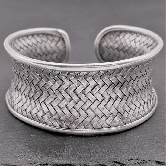 999 pure silver Karen Hill Tribe bangle — intricate basketweave design