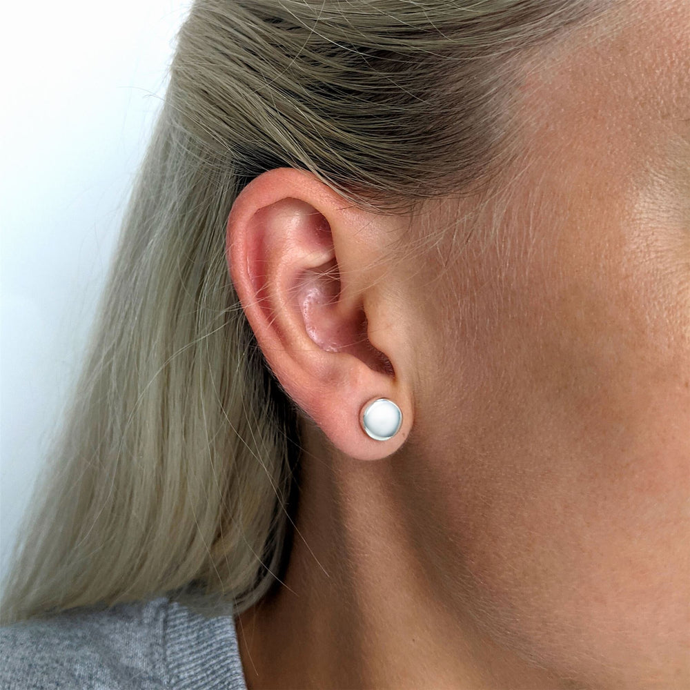 Flat on sale stud earrings