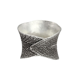 
                  
                    Karen Hill Tribe Silver Wide Boho Concave Band Leaf Motif Ring
                  
                