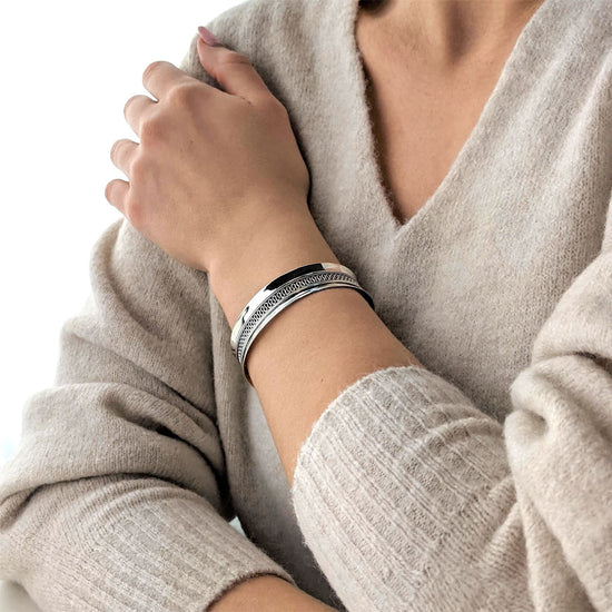
                    
                      Sterling Silver Balinese Concave Cuff Bracelet - Silverly
                    
                  