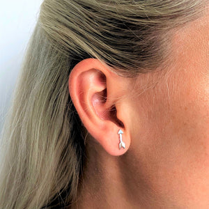 
                  
                    Sterling Silver Small Flat Arrow Stud Earrings Cute Ear Party Studs
                  
                