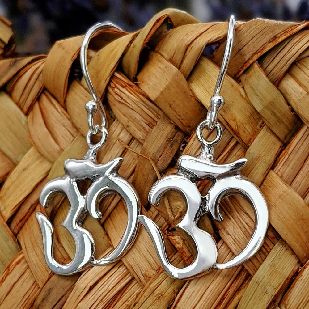 
                  
                    Sterling Silver Om Aum Dangle Earrings With Hooks Yoga Symbol Design
                  
                