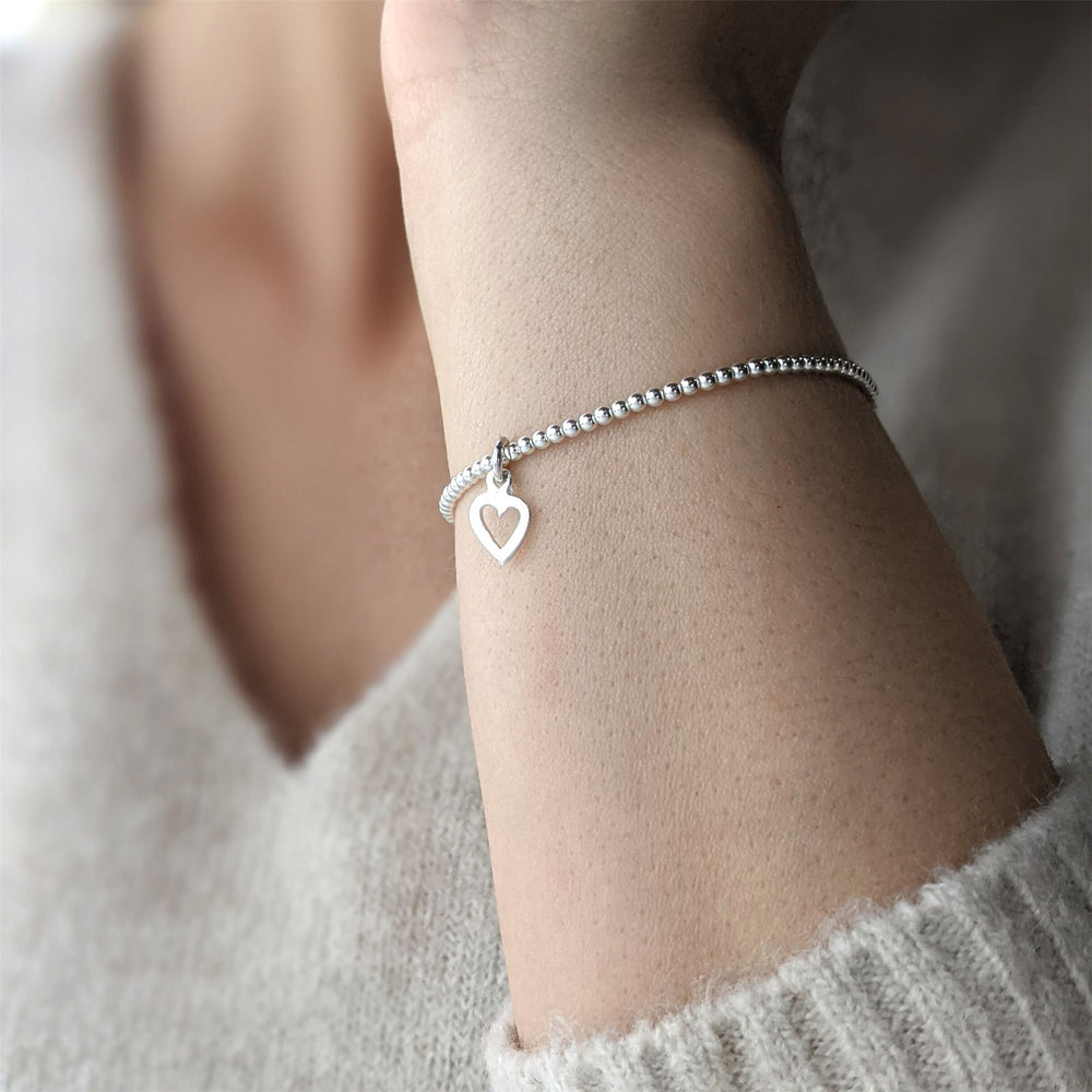 Beading Tutorial Pattern Bracelet - Beaded Heart Jewelry - Simple Bead  Patterns - Little Hearts #115 on… | Jewelry patterns, Beaded jewelry  patterns, Bead jewellery
